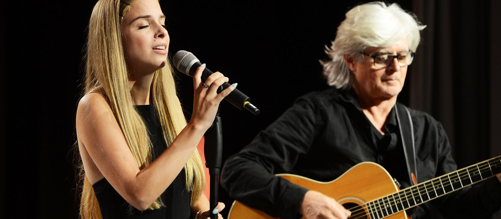 Konzerte im Heilbronner Land: "The Lady sings" Pop und Soul Klänge in akustischem Gewand